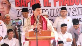 Capres nomor urut 02 Prabowo Subianto menjadi menghadiri undangan Pondok Pesantren Darul Mu'arrif, Lam Ateuk, Aceh Besar, Rabu (25/12/2018).