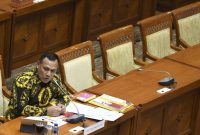 Calon pimpinan Komisi Pemberantasan Korupsi (KPK) Firli Bahuri menjalani uji kepatutan dan kelayakan di ruang rapat Komisi III DPR, Senayan, Jakarta, Kamis (12/9/2019). ANTARA FOTO/Nova Wahyudi/ama.