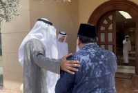 Menteri Pertahanan Prabowo Subianto bertemu dengan Putra Mahkota Abu Dhabi Sheikh Mohammed Bin Zayed Al Nahyan. (Dok. Kementerian Pertahanan RI)