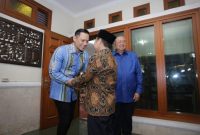 Ketua Umum Partai Demokrat Agus Harimurti Yudhoyono dan Ketua Umum PKB Muhaimin Iskandar silahturahmi kebangsaan di Puri Cikeas. (Instagram.com/@agusyudhoyono)