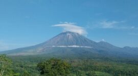 Gunung Semeru Erupsi. (Dok. Esdm.go.id)