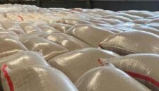 Beras Food Station Cipinang oplosan dijual premium, mutu rendah. (Dok. Kementan)

