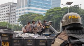 Ribuan massa memenuhi jalanan, sorotan PBB tertuju pada cara aparat mengelola protes. (Instagram.com @herrysyahnana)
