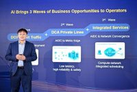 Gavin Gu delivers a speech at the summit