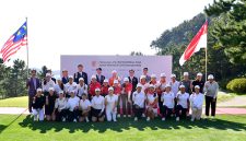 Turnamen Golf Putri Junior Asia Hanwha Life Invitational – Foto Bersama pada Upacara Penghargaan